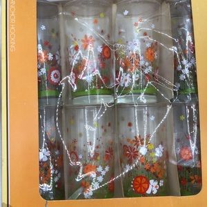 ANTIQUE ANCHOR HOCKING, 1960 NeverUsed 8 Glasses W/ ORIGINAL BOX!